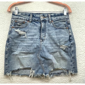 American Eagle Skirt Womens 4 Blue Denim Jean Distressed Super Stretch Mini